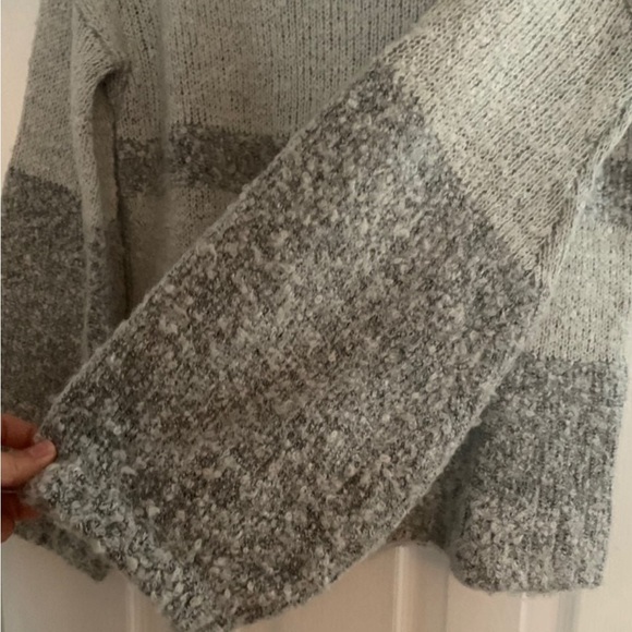 Fate By LFD Sweater - Picture 2 of 4